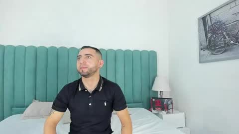 Snapshot of lushian_luna chatting on 05.18.26 Lushian And Luna online show from 05.18.26