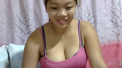 LushPinay online show from 01.16.25