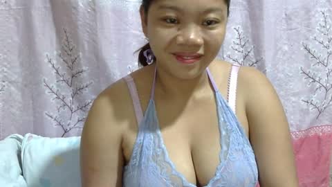 LushPinay online show from 02.18.25