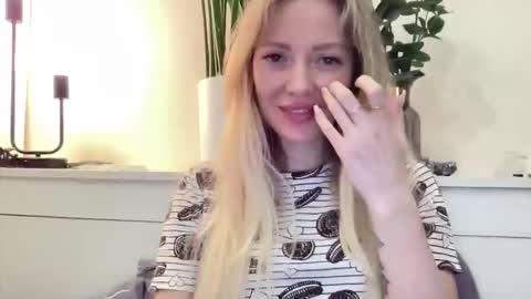 Snapshot of lusiluv chatting on 02.07.26 lusiluv online show from 02.07.26