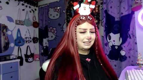 lussyevans_ online show from 12.15.25