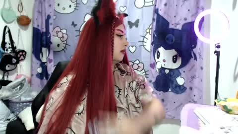 Snapshot of lussyevans_ chatting on 07.15.26 lussyevans_ online show from 07.15.26