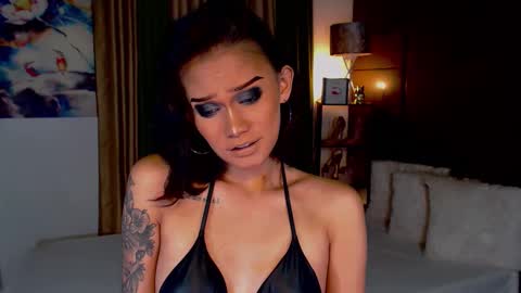 AdriannaFowks online show from 02.13.25