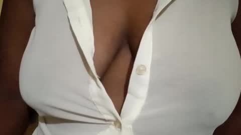 Nessy online show from 10.29.25