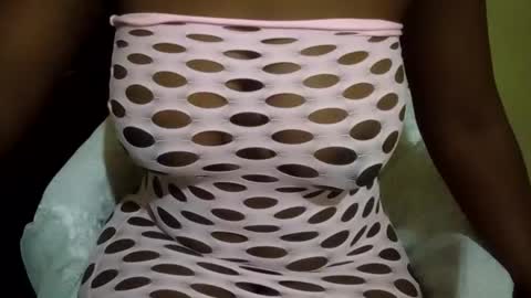 Nessy online show from 12.14.25