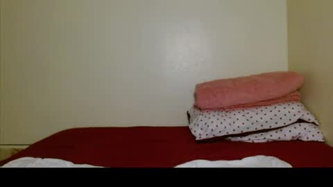 lustrous-choco online show from 03.29.26