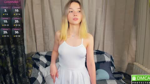 Isabel online show from 01.14.25