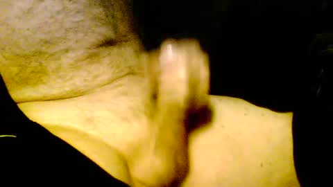 Snapshot of luv2cum4u482 chatting on 07.04.26 luv2cum4u482 online show from 07.04.26