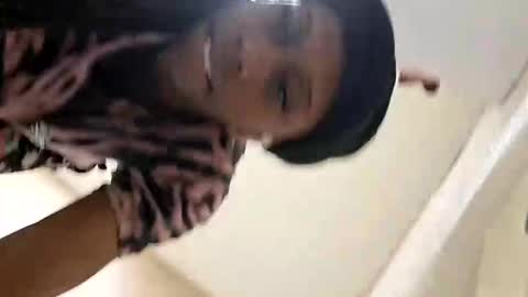 luvbug555 online show from 11.12.25