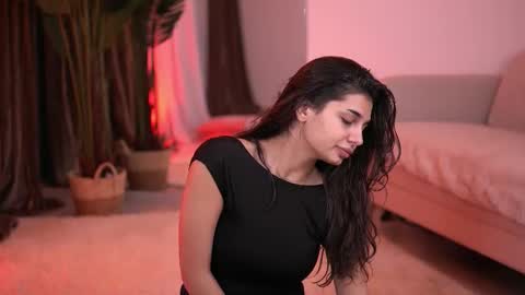 Snapshot of luvcaprice chatting on 11.23.25 Caprice online show from 11.23.25