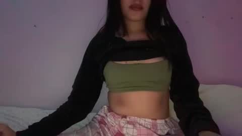 Luviee online show from 02.04.26