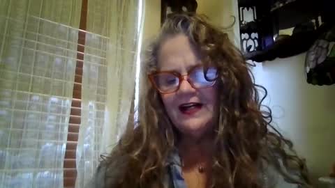 LuvMeDestinee online show from 09.18.25