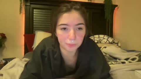 luvrxstarx online show from 11.30.25