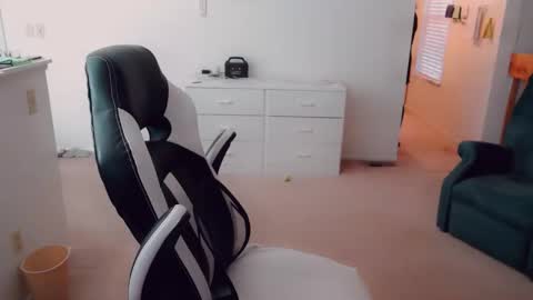 Britney online show from 12.02.25