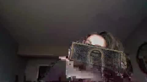 Snapshot of lux_anne chatting on 10.06.25 Lux anne online show from 10.06.25