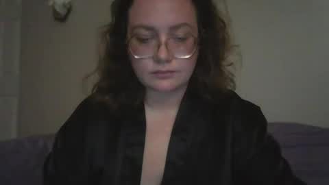 Snapshot of lux_anne chatting on 10.08.25 Lux anne online show from 10.08.25