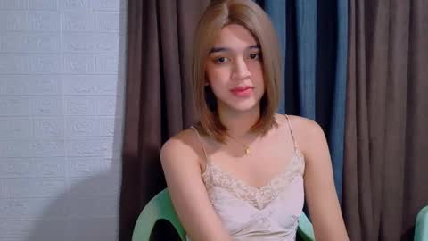 Snapshot of lux_white chatting on 01.07.26 queen lux online show from 01.07.26