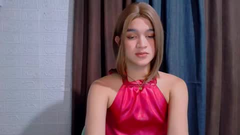 Snapshot of lux_white chatting on 02.07.26 queen lux online show from 02.07.26