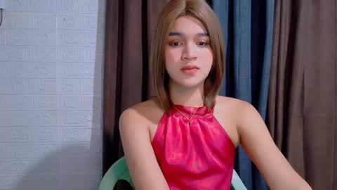 Snapshot of lux_white chatting on 02.09.26 queen lux online show from 02.09.26