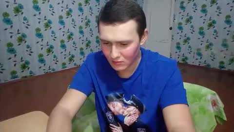 Snapshot of luxeboy_ chatting on 10.26.25 Mike online show from 10.26.25