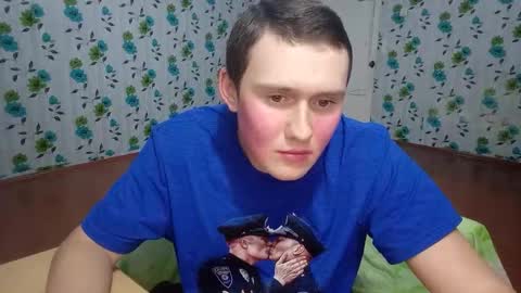 Snapshot of luxeboy_ chatting on 10.30.25 Mike online show from 10.30.25