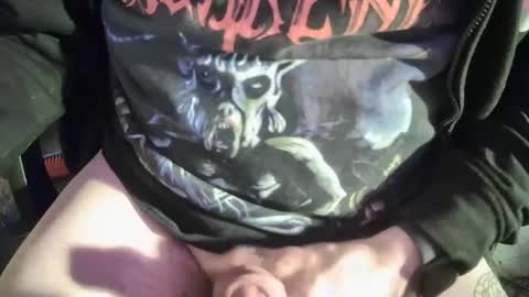 Snapshot of luxiferr666 chatting on 03.06.25 belzebubs online show from 03.06.25