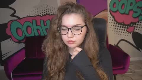 luxsopphia_ online show from 09.15.25