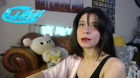 LuxxxTheFox online show from 09.30.25