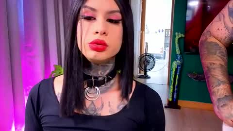 Lucy and Kristhy online show from 09.11.25