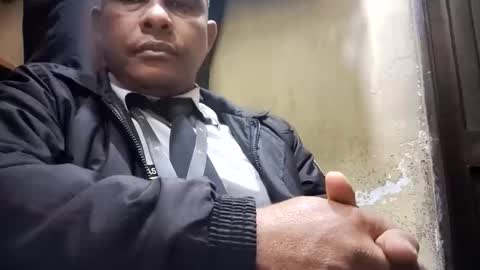 Snapshot of lvanegas01164241 chatting on 10.31.25 lvanegas01164241 online show from 10.31.25