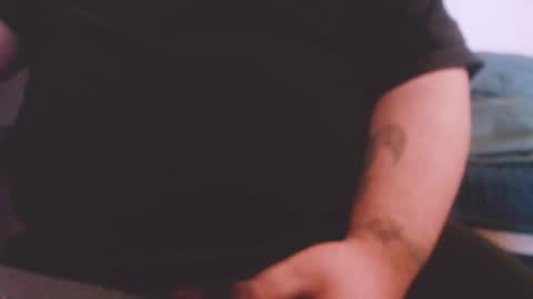 Snapshot of lvcifer_ chatting on 10.31.25 ayoo online show from 10.31.25