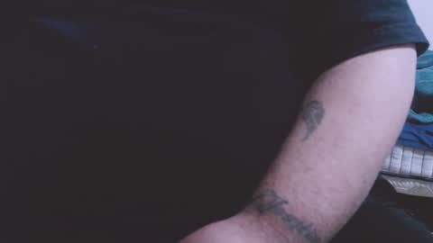 Snapshot of lvcifer_ chatting on 11.24.25 ayoo online show from 11.24.25