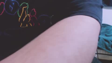 Snapshot of lvcifer_ chatting on 11.25.25 ayoo online show from 11.25.25