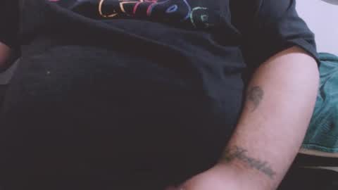 Snapshot of lvcifer_ chatting on 11.26.25 ayoo online show from 11.26.25