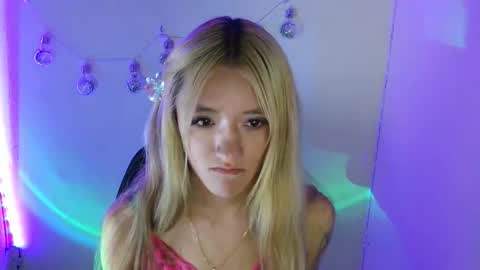 Call me Lia  online show from 02.25.26