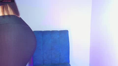 LYA DUBOIS  online show from 05.27.26