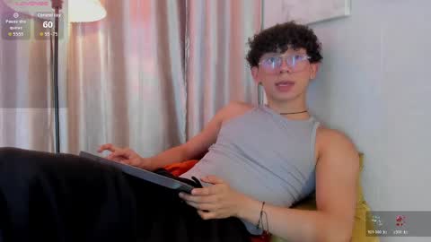 Snapshot of lyan_twink chatting on 05.06.26 Lyan online show from 05.06.26