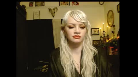 lydiadeity online show from 01.04.25