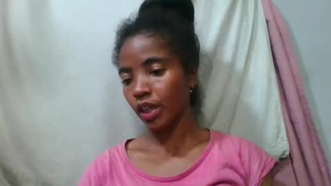 Snapshot of lydie856696 chatting on 06.15.26 lydie856696 online show from 06.15.26