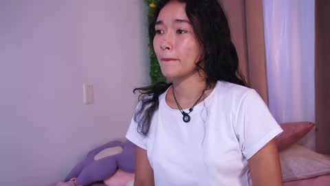 Snapshot of lyhana_lee chatting on 04.27.26 Lyhana Lee online show from 04.27.26