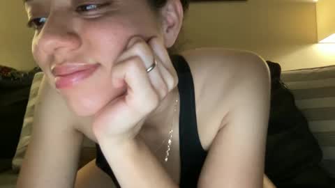 Snapshot of lylajades chatting on 01.29.25 Olivia online show from 01.29.25