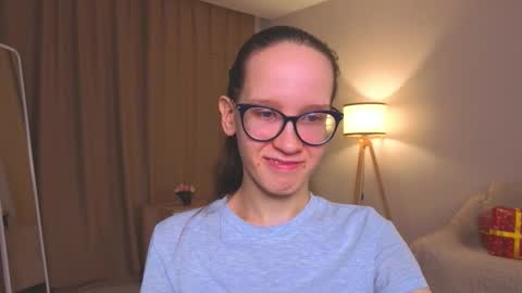 Sara online show from 12.22.25