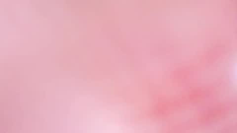 Snapshot of lynh_baby chatting on 06.30.26 Lynh online show from 06.30.26