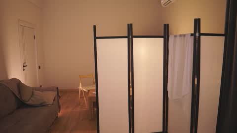  LYNN  online show from 10.21.25