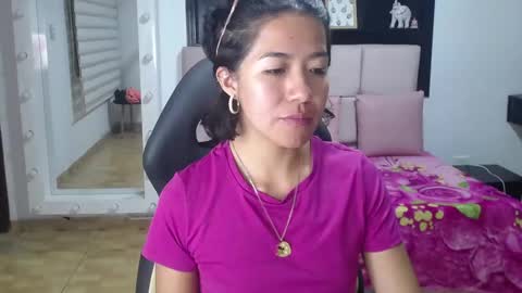 Snapshot of lynn_turner_ chatting on 02.07.26 lynn_turner_ online show from 02.07.26