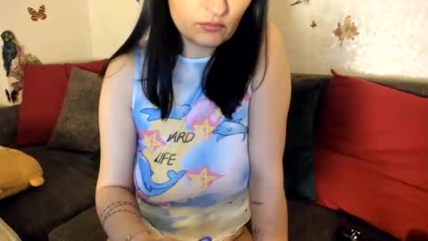Lynna online show from 04.07.26