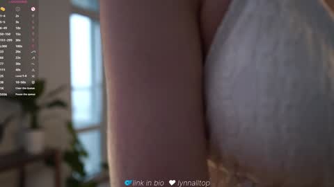 Natasha online show from 11.05.25