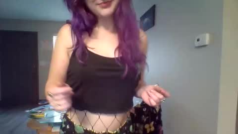 Lynn  online show from 02.19.26