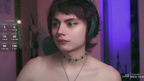 Lyodass online show from 10.25.25