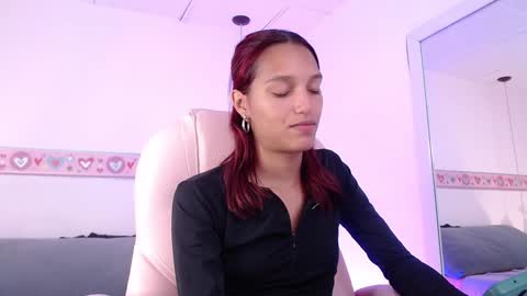 Snapshot of lyra_gh chatting on 01.16.25 LYRA online show from 01.16.25